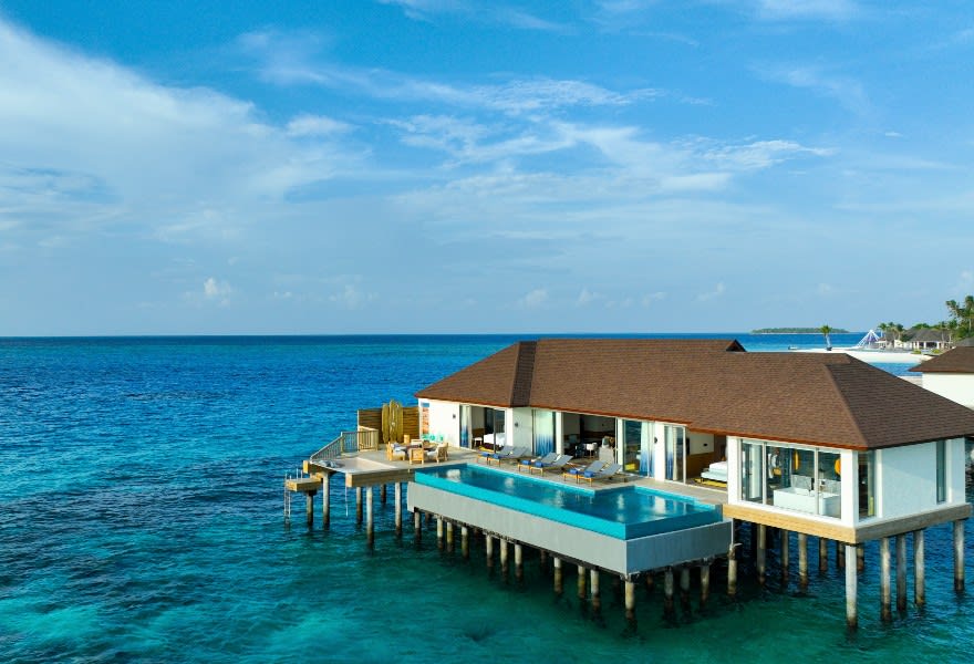 Two Bedroom Overwater Pool Residence photo 18